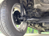 お車を安心してお乗りいただく為には、足回りの定期点検が欠かせません。サービスサポート(有償保証)では無料点検もご提供しており、安心のカーライフをお過ごしいただけるサポート体制が整っています。