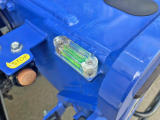 水平器にヒビがあります。