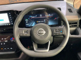 【ステアリングスイッチ】運転中、前方から目線をそらすことなく、オーディオ等の操作が可能な便利機能!安心&快適なドライブを演出してくれます♪