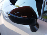 神戸マツダ神戸西インター店は、通常ディーラー+&alpha;の次世代型店舗としてROADSTER EXPERIENCE SPACEの冠を掲げ、「いつでも・誰でも・気軽に会いに行ける」ロードスターUカー専門店。