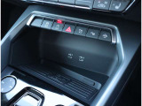 Audi正規ディーラーが高品質をお約束。高度な訓練・教育を受けたAudi専任メカニックが、100項目にもおよぶ精密な点検を実施。すべてクリアしたAudi車だけ、あなたのお手元に届けられるのです