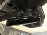 メルセデス・ベンツの定める厳しい基準をクリアしたお車のみをご案内させて頂きます。納車前整備はメーカー規定に基づき100項目以上にも及ぶ点検を熟練のメカニックによって行いご納車させて頂きます。