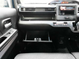 買うかはわからないけど、ちょっと見に行きたい。こんな車はないのか聞いてみたい。などなど何でもお気軽にお声がけください♪