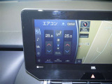 【ナノイーX オートエアコン】設定した温度になるように車が自動で風量や吹き出し口、冷暖房の強さを調整してくれるエアコンです。一度設定すれば、自動で快適な室温を保ってくれるので運転に集中しやすいですよ♪