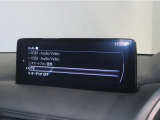 スマートフォン連携機能とBluetoothで携帯を接続し音楽などを流すことができます!!