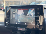 【パノラミックビューモニター】専用のカメラにより、上から見下ろしたような視点で360度クルマの周囲を確認することができます☆死角部分も確認しやすく、狭い場所での切り返しや駐車もスムーズに行えます。