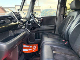 ★日本全国納車可能★北は北海道、南は沖縄全国への販売実績が御座いますので遠方の方もご安心下さい。提携陸送会社の専属ドライバーが安全にお届け致します。お気軽にご相談下さい!