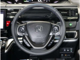 ちょうどいい太さと大きさのハンドルは、使用感が少なくきれいです。