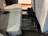安全安心な走行のために、納車前には小さなクルマを知り尽くしたエキスパートが基本性能に関わる機能や状態を徹底的に点検しています。