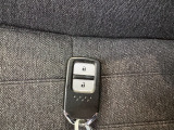 スマートキーでボタン一つで開閉可能!エンジンスタートもワンプッシュです