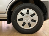 車全体のデザインをひきしまてくれて尚且つお洒落なフルホイールキャップ装備です!!お洒落は足元から(^▽^)/