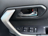 運転席窓操作部