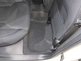 G-PARK札幌は屋内展示場ですので365日天候を気にせずゆっくりお車をご覧いただけます