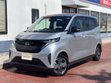 専任のスタッフが親切・丁寧にお車をご案内いたします。なんでもご相談下さいませ。