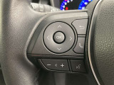 運転中、オーディオの操作をしてて、ハッとしたことはありませんか?ステアリングスイッチは、運転中でもハンドルでオーディオの操作が可能です。安全なドライブをサポートします。