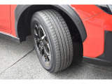 タイヤサイズは225/60R17です