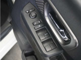 ◆パワーウィンドウスイッチ◆運転席から全席の窓の開閉操作を行うことが出来いつでも換気ができます!