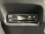 ★ETC搭載★ お出かけには今や欠かせなくなってきましたETC装備で、高速道路の利用もスマートに!料金所もスイスイ通過&rArr;快適ドライブにかかせないアイテムです☆