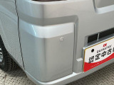 【コーナーセンサー】駐車が苦手な方には特におススメの装備です!搭載されたセンサーで障害物を検知、距離に応じてブザー音で段階的に知らせてくれます♪