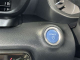 【プッシュスタート】カギをポケットやバッグに入れたままでエンジンの始動やドアロックの施錠・開錠ができます!荷物が多い時に便利ですね!