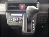 シフトチェンジする時のレバーが動かしやすく、握りやすいです^^