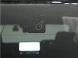 リヤ用ドライブレコーダー装備!これがあれば、相手方が危険運転をしてきた場合などでも客観的に証明でき、事故や事件の直接的な証拠の確保にも生り得ます。