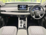 アウトランダー PHEV 2.4 P 4WD 