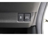 【横滑り防止装置】ドライバーの安全運転をアシストしてくれる装備が充実しています☆ドライバーの不安を安心へと変えてくれますね。
