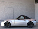 神戸マツダ神戸西インター店は、通常ディーラー+&alpha;の次世代型店舗としてROADSTER EXPERIENCE SPACEの冠を掲げ、「いつでも・誰でも・気軽に会いに行ける」ロードスターUカー専門店。