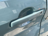 【両側電動スライドドア】便利な両側電動スライドドアです。インテリジェントキーや運転席のスイッチでドアの開閉が出来るので、とても便利な装備です♪