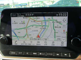 Nissan Connectナビゲーションシステムが装着されてます。