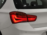 BMW伝統のL字型テールライト
