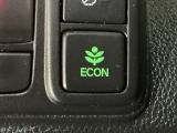 ★ECONスイッチ★ エコドライブを加速しよう!スイッチをONにすると、運転の仕方によるロスを抑え込み燃費をよくするようクルマが頑張ります(*^ー^*)燃費向上にチャレンジ♪