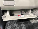 実用的な収納が、車内の各所にあります♪