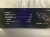 車線逸脱警報システムは、走行中にカメラで車線を検知して、自車が車線から逸脱する可能性があると判断した場合に、警報によりドライバーに通知します。