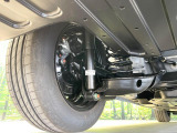 お車を安心してお乗りいただく為には、足回りの定期点検が欠かせません。サービスサポート(有償保証)では無料点検もご提供しており、安心のカーライフをお過ごしいただけるサポート体制が整っています。