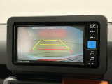 【バックモニター】駐車には欠かせないバックカメラを装備!カラーで後方をモニタリング。安全でゆとりのある駐車をサポートします。