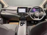 ◆◆◆運転席まわりはこのように機能的にまとまっています。