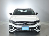 車両正面デイドライビングライト、LEDマトリクスヘッドライト「IQ.LIGHT」搭載車両