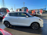紙面・ネット掲載の場合でも、整備や清掃、塗装等の為に車両が店頭に不在の場合がございます。ご来店頂く前に、予め在庫の確認の連絡を頂ければと存じます。特に遠方の方はご一報下さい。0178-32-0779