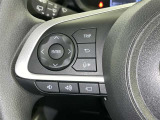 ステアリングスイッチ装備!運転しながら手元でオーディオの操作などができます。