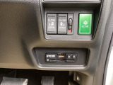 ETC付いてます。ETCが使用可能な道路通行料はキャッシュレスでスマートに走行できます。再セットアップして納車致します。