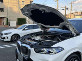 国道1号線に沿い横浜市営地下鉄「三ッ沢上町駅」から徒歩約10分。 BMW Premium Selection 横浜三ッ沢店 / 〒240-0062神奈川県横浜市保土ヶ谷区岡沢町322-3