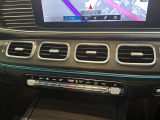 メルセデス・ベンツの定める厳しい基準をクリアしたお車のみをご案内させて頂きます。「認定中古車」は納車前整備がポイントです。販売するに相応しい車両の選定と、納車前整備に力を注いでおります。