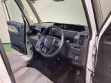 納車前にはプロのメカニックが点検、整備を行いますので安心してお乗り頂けます!!