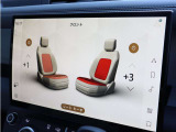 【シートヒーター】フロントシートに3段階調節が可能なシートヒーターが内蔵されております。寒い季節に重宝するオプション装備です。
