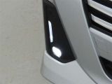LEDフロントフォグランプを装備しております。