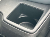 ドリンクホルダー装備☆運転席右側についていますのでドリンクも取り出しやすい☆