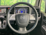 【純正革巻きステアリング】上質な革を使用することで、手にしっかり馴染みとても運転しやすいハンドルです♪