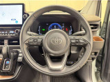 ステアリングスイッチ搭載!手を離さずに手元のスイッチでさまざまな操作が可能。運転中、視線をそらさなくても操作ができて安全です!